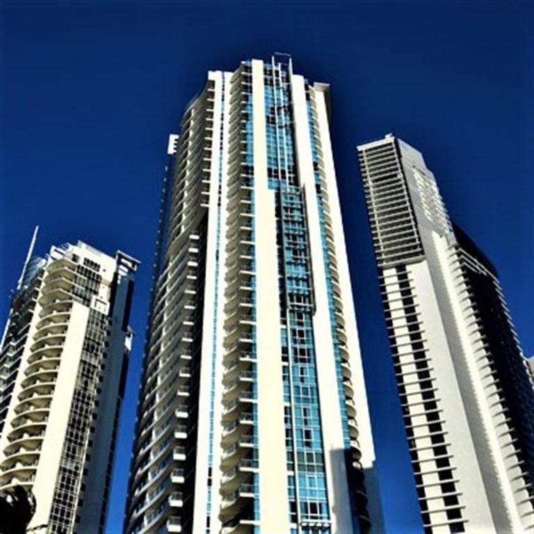 Deluxe Chevron Renaissance Leilighet Gold Coast Eksteriør bilde