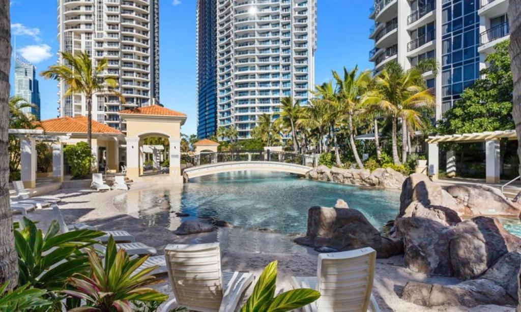 Deluxe Chevron Renaissance Leilighet Gold Coast Eksteriør bilde