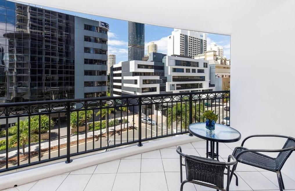 Deluxe Chevron Renaissance Leilighet Gold Coast Eksteriør bilde
