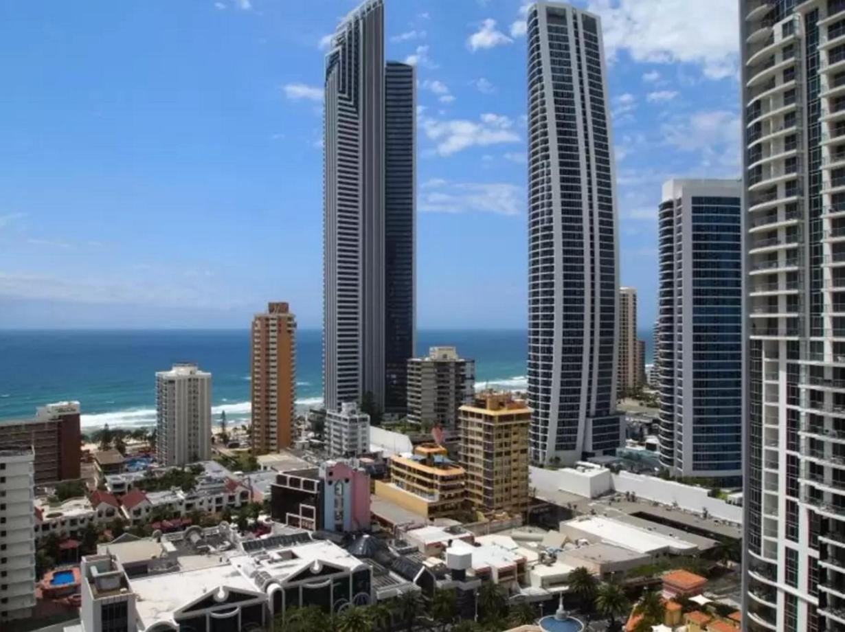 Deluxe Chevron Renaissance Leilighet Gold Coast Eksteriør bilde