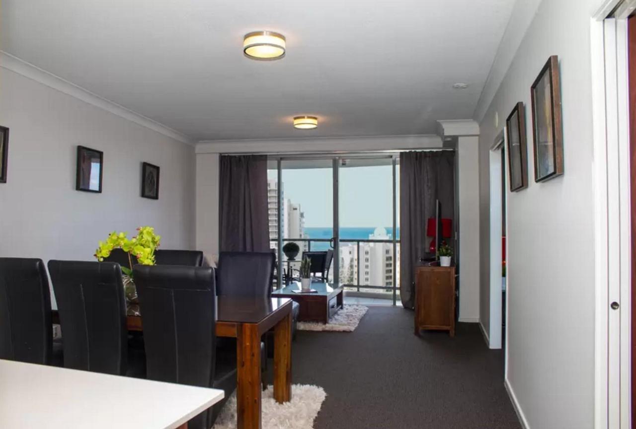 Deluxe Chevron Renaissance Leilighet Gold Coast Eksteriør bilde